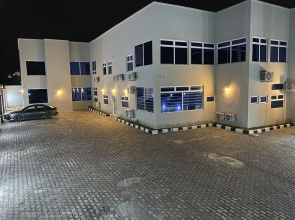 Emmaag Hotel