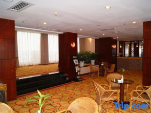 Gofront Hotel