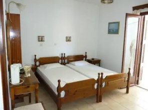 Pension Eleni Rooms