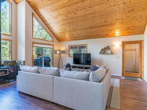 Sierra Haven by Tahoe Mountain Properties