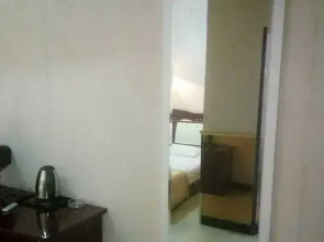 Shuyang Xiaoyan Baotang Hostel