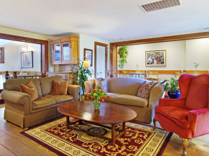 Babbling Brook Inn