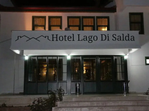 Hotel Lago Di Salda