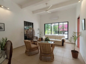 Casa Itza