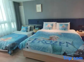 Dequan M Hotel (Beijing Universal Resort Liyuan Metro Station Branch)