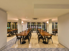 Phuket Montre Resotel