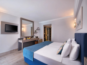 Gravel Hotels Select