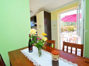 Apartment Tonka Rimini 16122
