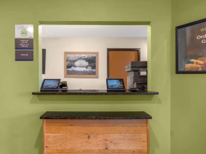 Value Place Ft. Myers, FL (East)