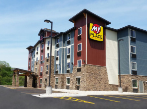My Place Hotel - Brookings, SD