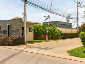 Kokyang Estate by Tropiclook