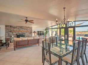 Tucson Oasis 'La Casa de las Palmas' w/ Pool!