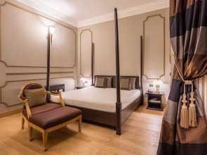 Grand Visconti Palace