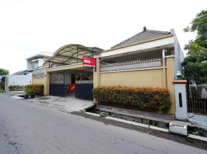 OYO 2737 D'KostNearKraton mangkunegaran