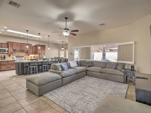 Lake Havasu Home w/ Private Pool & Hot Tub!