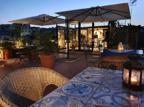 The Spanish Palace suites, rooms, apartments & terraces