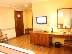 Hotel Indian Summer