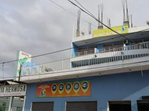 Hotel Atacames Inn