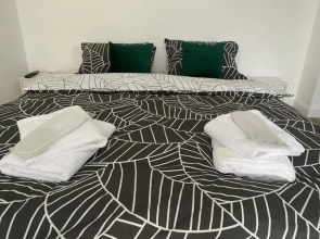 L&M Apartment