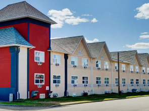 Coast Fort St. John Hotel