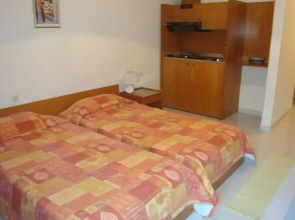Athina Apartments