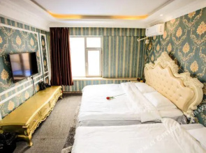 Dalian Yifan Theme Hotel