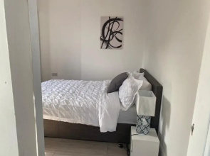 Immaculate 3-bed House in Nottingham