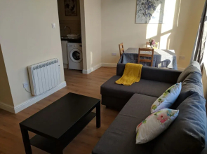 Lawrence House Apartments