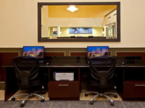 HOLIDAY INN EXPRESS & SUITES INDIANAPOLIS - EAST by IHG