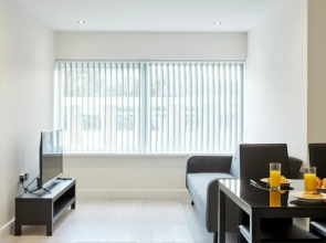 Millers Dale Apartment