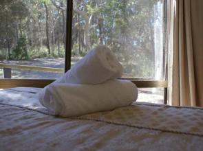 Twin Falls Bush Cottages