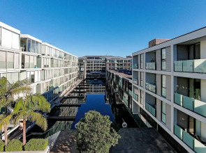 QV Modern Viaduct Apartment - 331