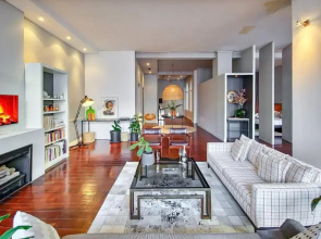 New York Style Apartment with the City Life!