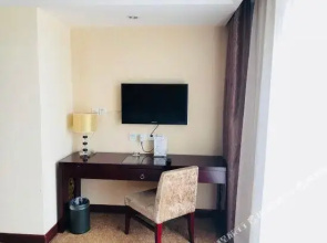 Zilanmen Longting Hotel