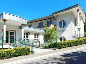 AKZENT Waldhotel Rheingau