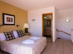Ona Beverly Hills Suites