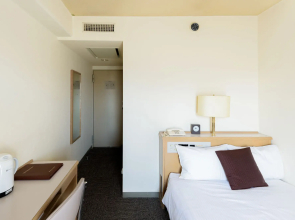 Shin Osaka Sunny Stone Hotel