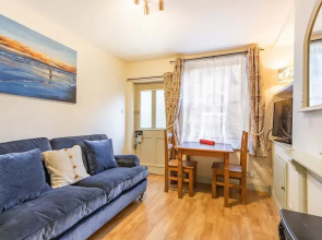 Host Stay Fishermans Cottage