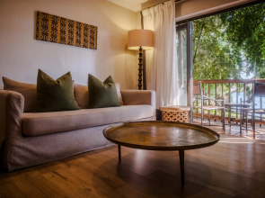 Chobe Marina Lodge