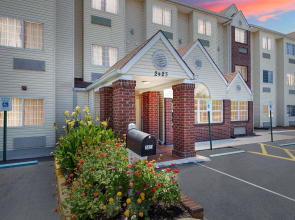 Microtel Inn & Suites by Wyndham Cordova Memphis I-40 East