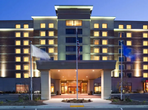 Crowne Plaza Milwaukee West