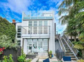 Designer Three Bedroom Home with Harbour Views