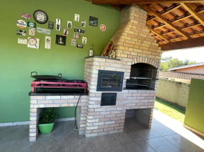 Linda Chacará Com Piscina Climatizada