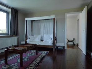 Lavish Castle in Thimister With Turkish Steambath, Sauna