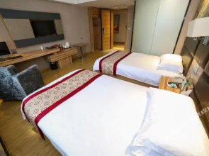 Super 8 Hotel Xiangyang Guangcai Market