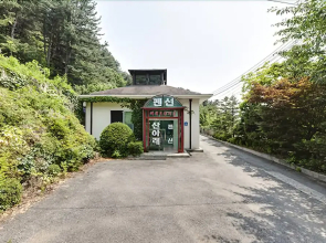 Namyangjuunder the Hill Pension