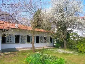 B&B Vaemenia