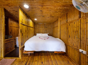 Hoi An SeaBreeze Village Resort
