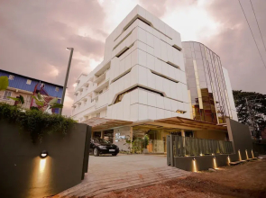 Hilux Courtyard