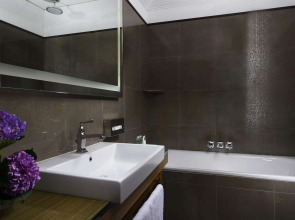 UNA Hotels Decò Roma